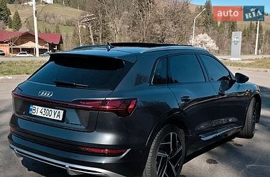 Внедорожник / Кроссовер Audi e-tron 2020 в Ивано-Франковске