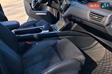 Внедорожник / Кроссовер Audi e-tron 2020 в Ивано-Франковске