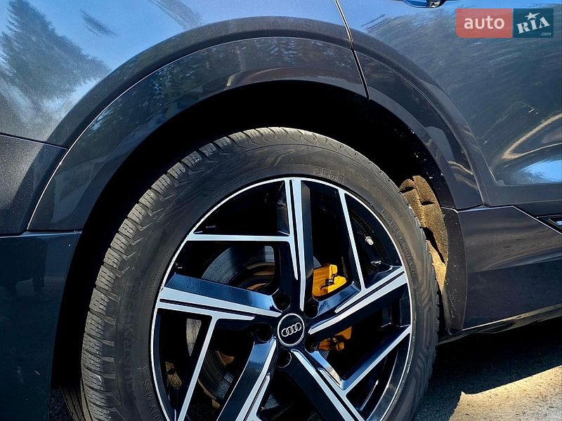 Внедорожник / Кроссовер Audi e-tron 2020 в Ивано-Франковске