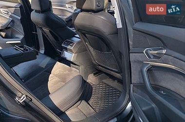 Внедорожник / Кроссовер Audi e-tron 2020 в Ивано-Франковске