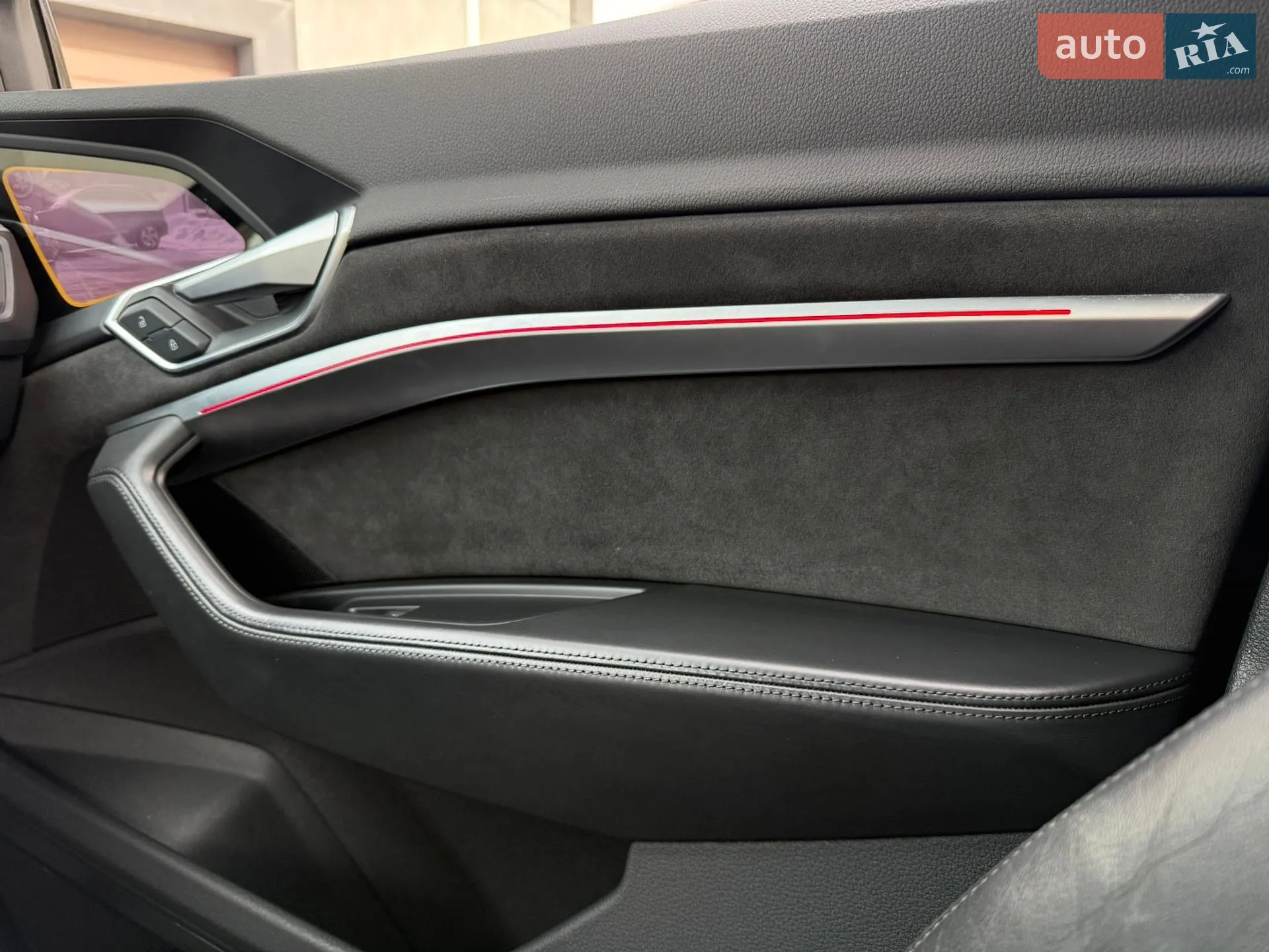 2020 Audi e-tron - мініатюра 115