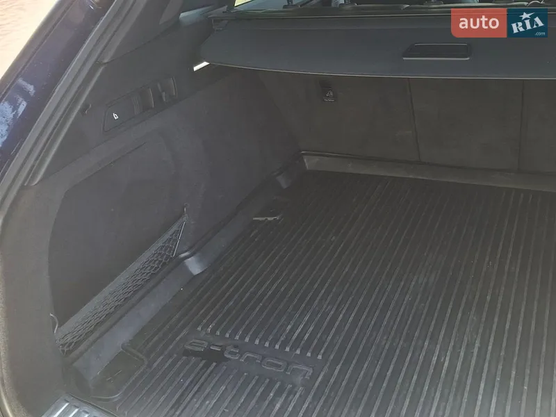 Audi e-tron 2021 VIN WAUZZZGEXNB001376 фото оголошення 3 з 38