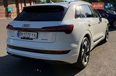 Внедорожник / Кроссовер Audi e-tron 2022 в Одессе