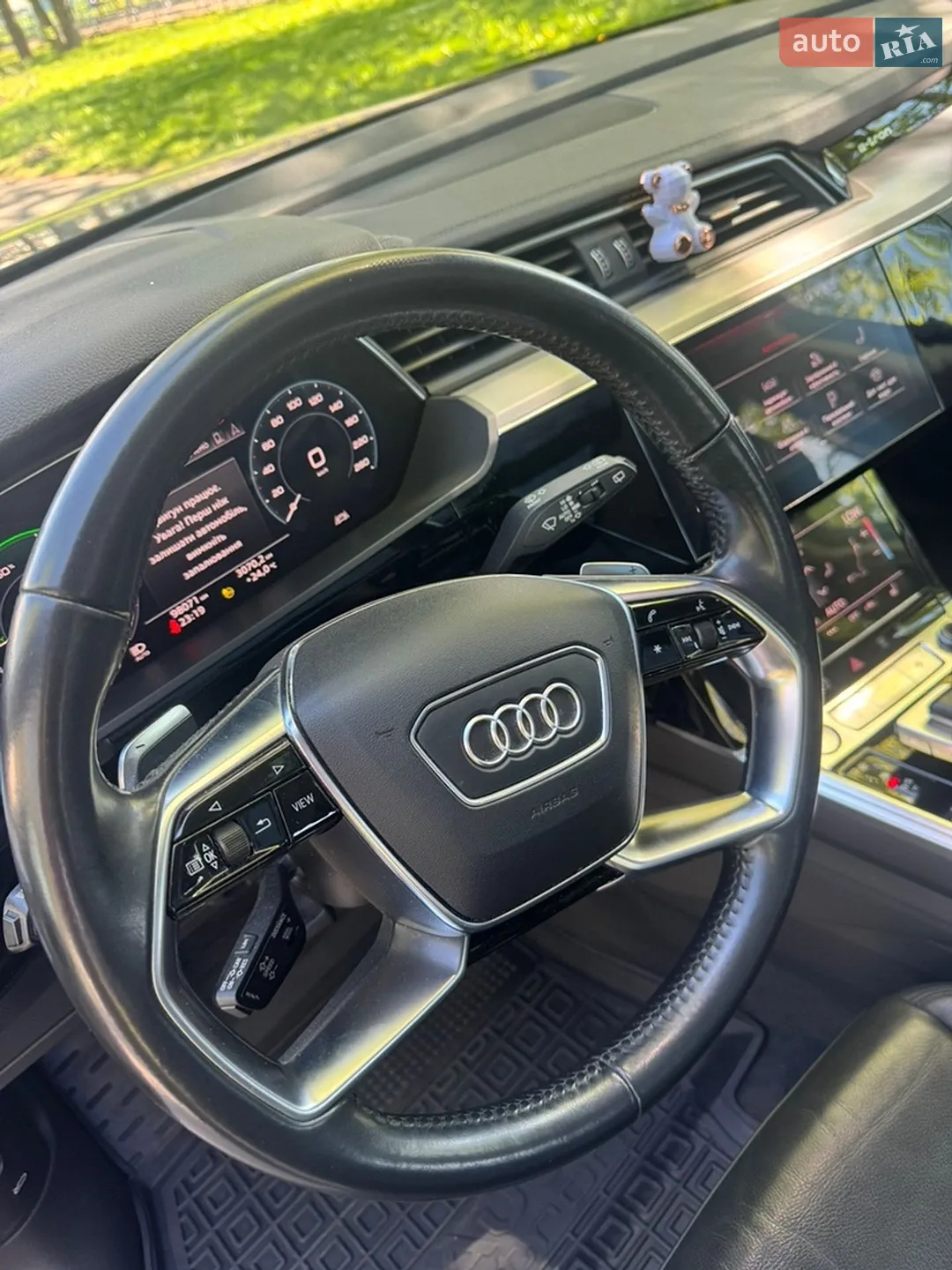2020 Audi e-tron - мініатюра 14