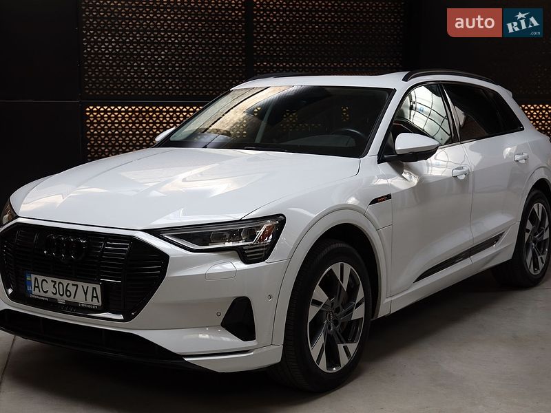 Audi e-tron 2022