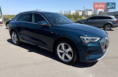 Внедорожник / Кроссовер Audi e-tron 2020 в Кривом Роге