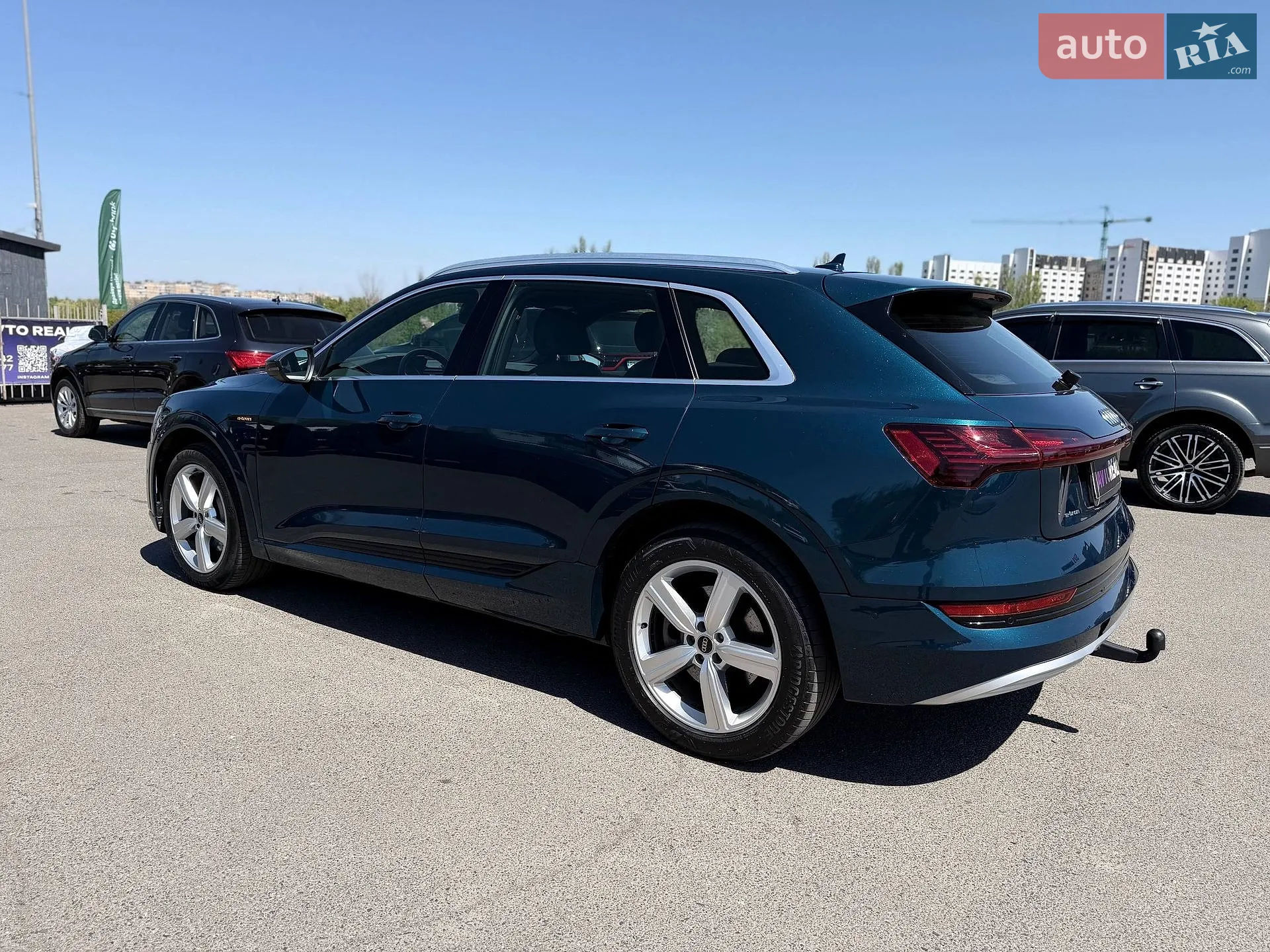 2020 Audi e-tron - мініатюра 31
