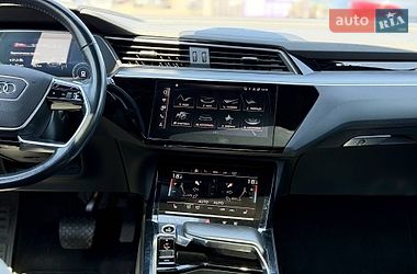 Внедорожник / Кроссовер Audi e-tron 2020 в Кривом Роге