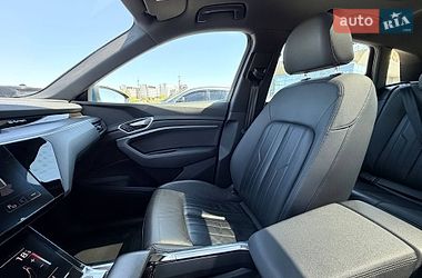 Внедорожник / Кроссовер Audi e-tron 2020 в Кривом Роге