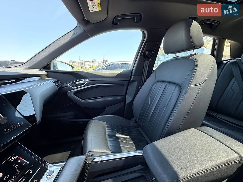 Внедорожник / Кроссовер Audi e-tron 2020 в Кривом Роге