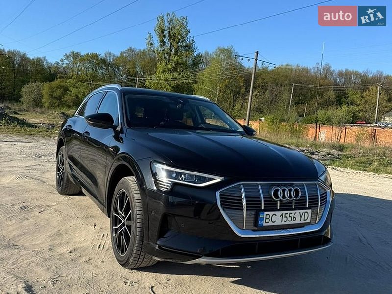 Внедорожник / Кроссовер Audi e-tron 2019 в Львове
