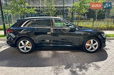 Внедорожник / Кроссовер Audi e-tron 2020 в Киеве