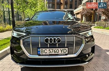 Внедорожник / Кроссовер Audi e-tron 2020 в Киеве