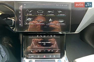 Внедорожник / Кроссовер Audi e-tron 2020 в Киеве