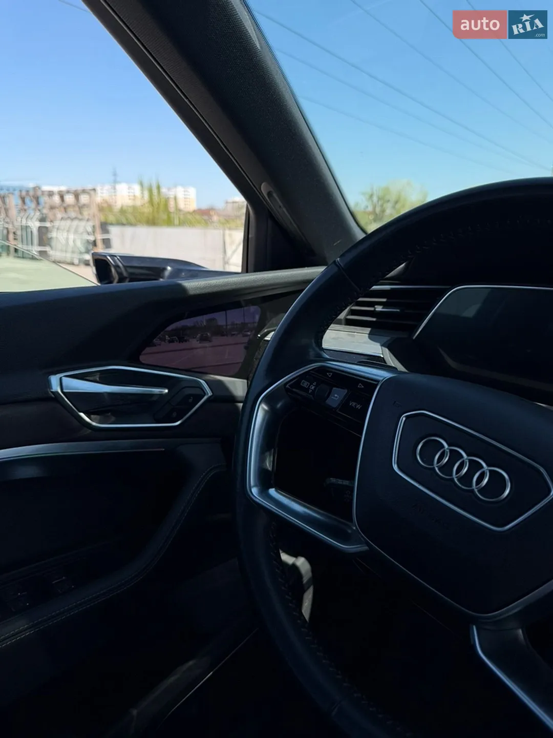 2019 Audi e-tron - мініатюра 20