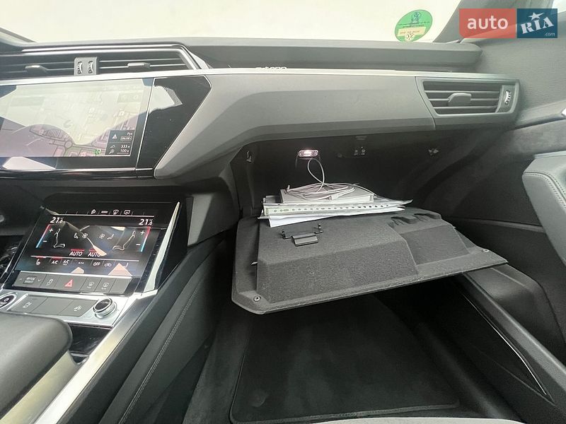 Внедорожник / Кроссовер Audi e-tron 2020 в Львове
