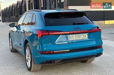 Внедорожник / Кроссовер Audi e-tron 2019 в Тернополе
