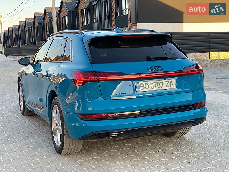 Внедорожник / Кроссовер Audi e-tron 2019 в Тернополе