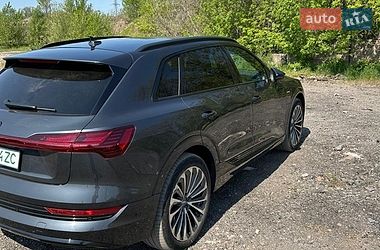 Внедорожник / Кроссовер Audi e-tron 2020 в Днепре фото 2 Внедорожник / Кроссовер Audi e-tron 2020 в Днепре