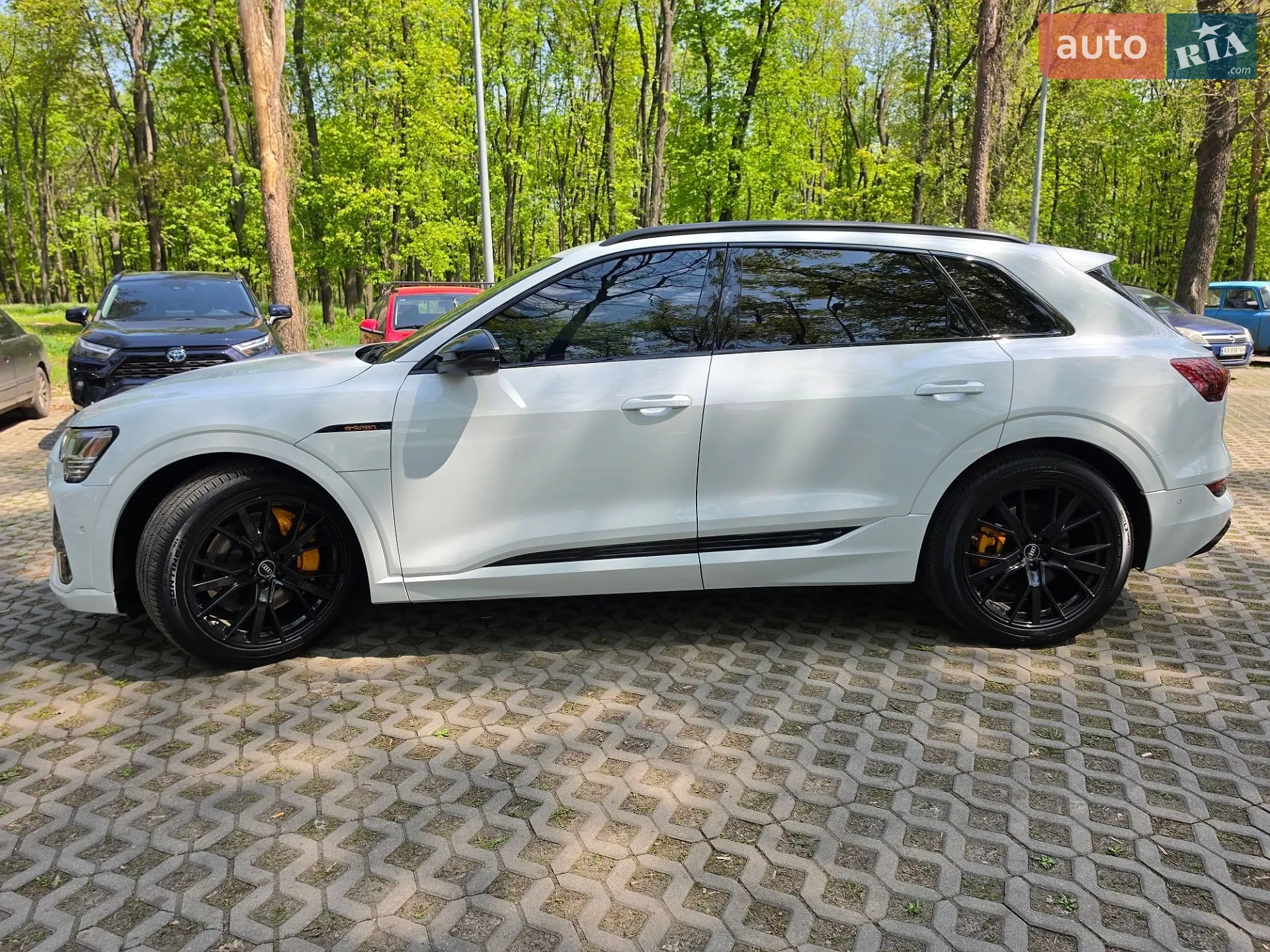 2022 Audi e-tron - мініатюра 6