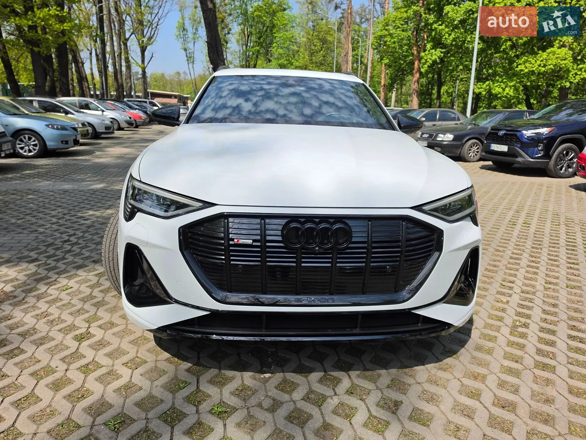 2022 Audi e-tron - мініатюра 12