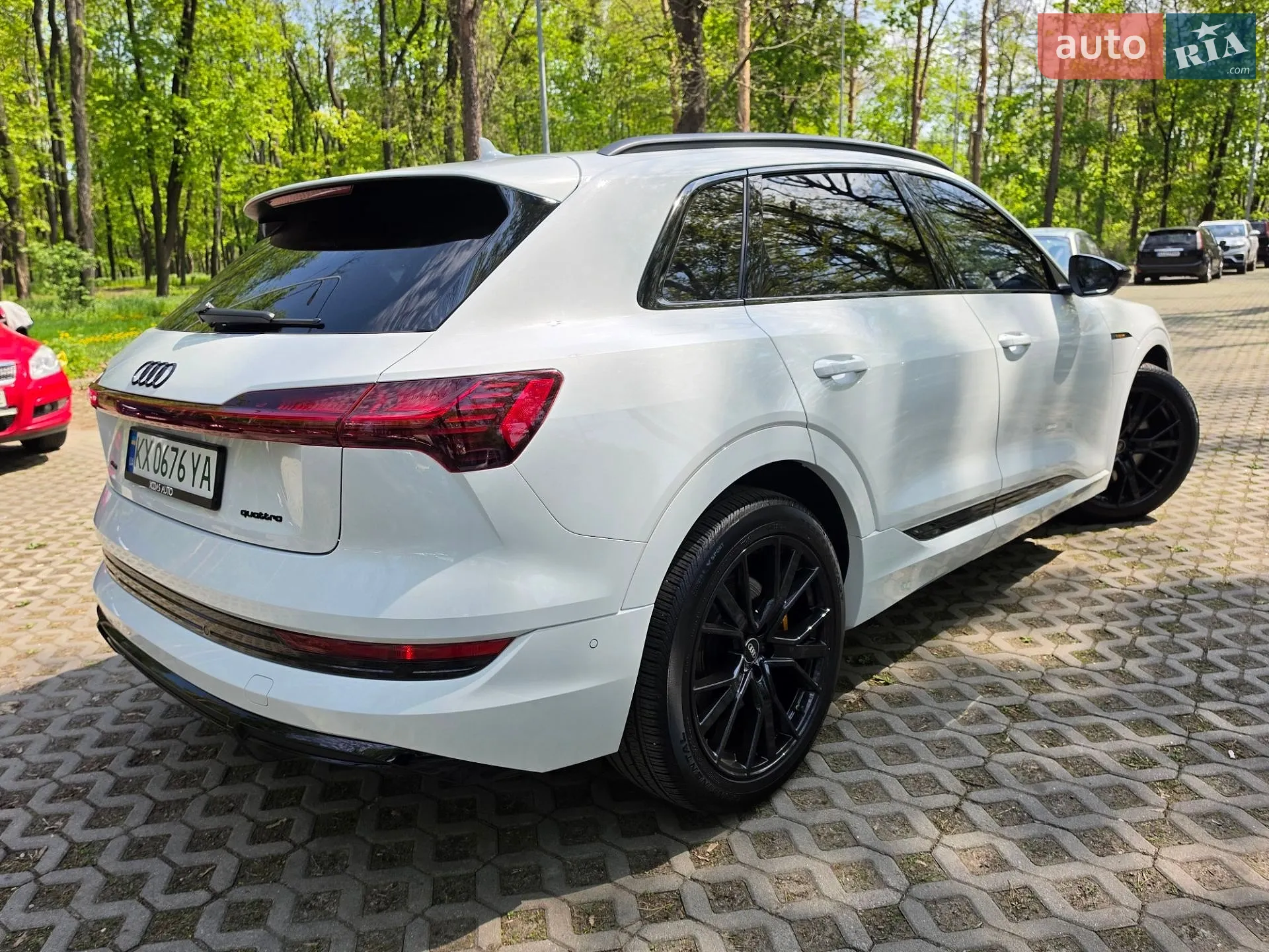 2022 Audi e-tron - мініатюра 17
