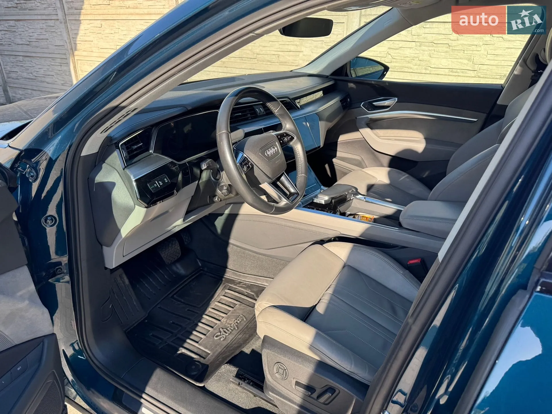 2019 Audi e-tron - мініатюра 8