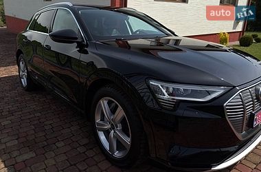 Внедорожник / Кроссовер Audi e-tron 2020 в Сваляве фото 2 Внедорожник / Кроссовер Audi e-tron 2020 в Сваляве