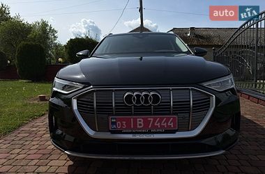 Внедорожник / Кроссовер Audi e-tron 2020 в Сваляве фото 26 Внедорожник / Кроссовер Audi e-tron 2020 в Сваляве
