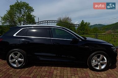 Внедорожник / Кроссовер Audi e-tron 2020 в Сваляве фото 8 Внедорожник / Кроссовер Audi e-tron 2020 в Сваляве