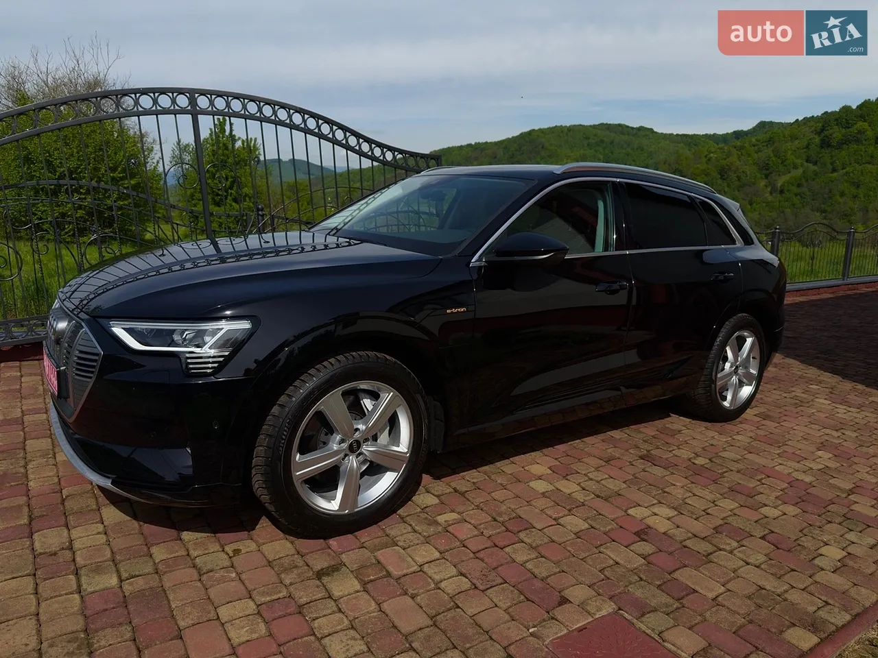 2019 Audi e-tron - мініатюра 48
