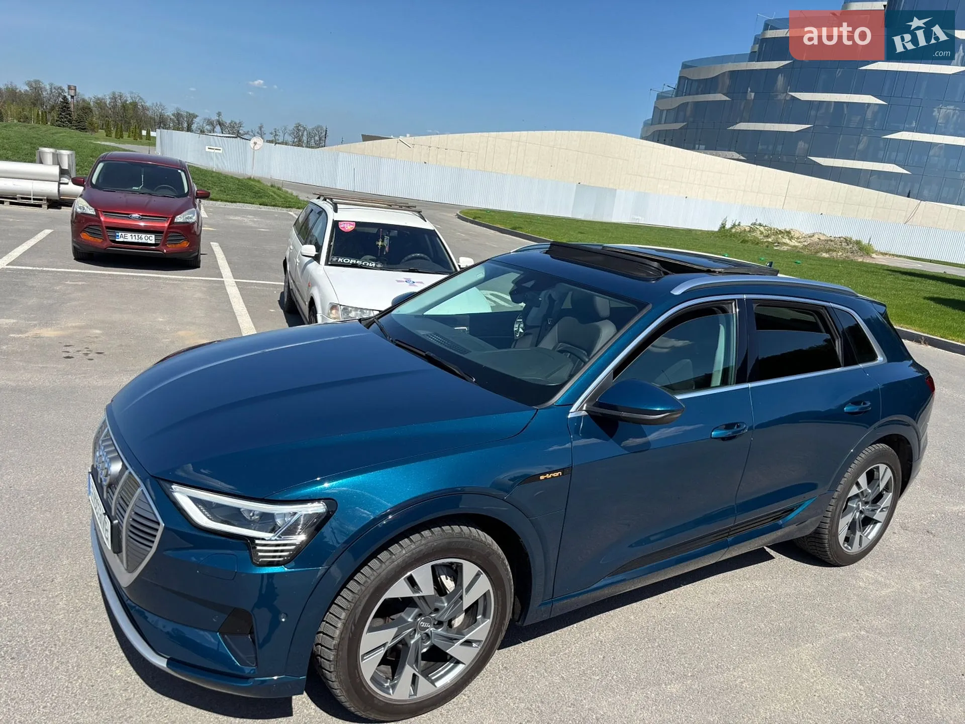 2019 Audi e-tron - мініатюра 8