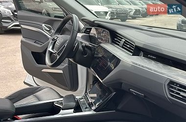 Внедорожник / Кроссовер Audi e-tron 2021 в Харькове