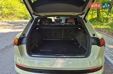 Внедорожник / Кроссовер Audi e-tron 2022 в Львове
