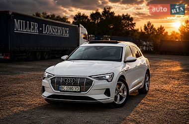 Внедорожник / Кроссовер Audi e-tron 2021 в Тернополе