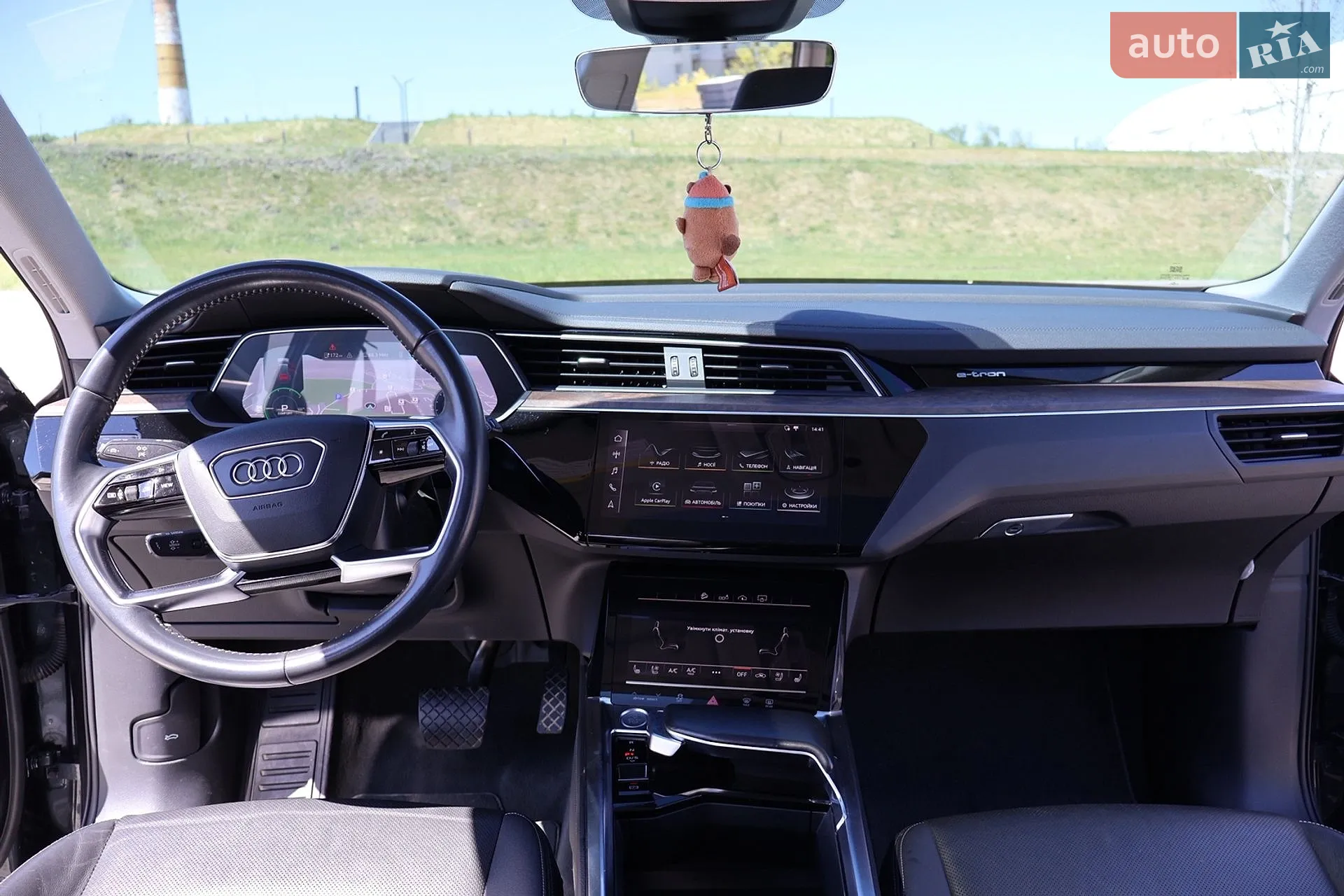 2019 Audi e-tron - мініатюра 16