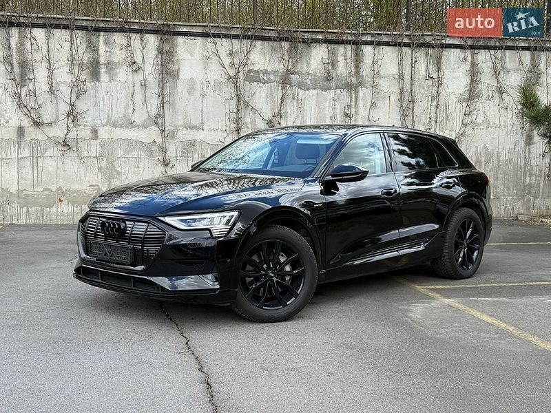 Внедорожник / Кроссовер Audi e-tron 2020 в Ровно