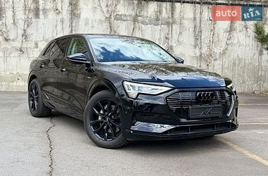 Внедорожник / Кроссовер Audi e-tron 2020 в Ровно