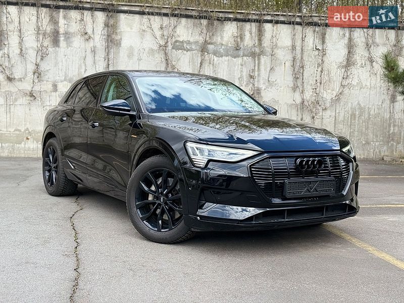 Внедорожник / Кроссовер Audi e-tron 2020 в Ровно