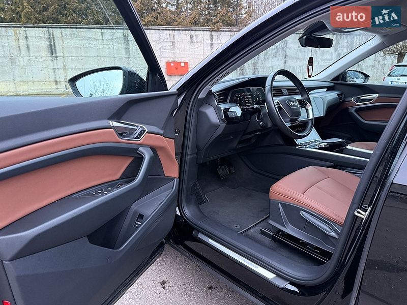 Внедорожник / Кроссовер Audi e-tron 2020 в Ровно