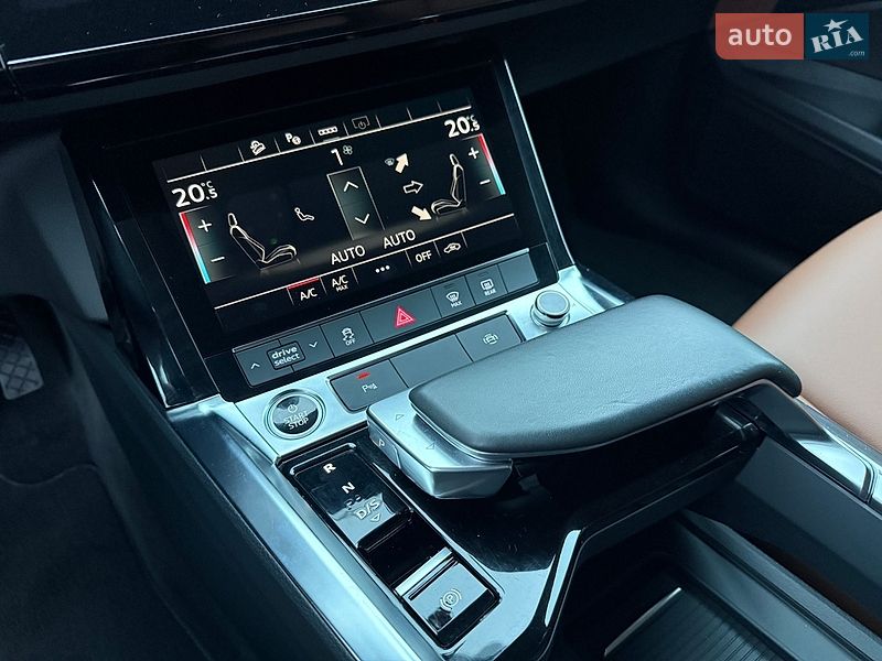 Внедорожник / Кроссовер Audi e-tron 2020 в Ровно