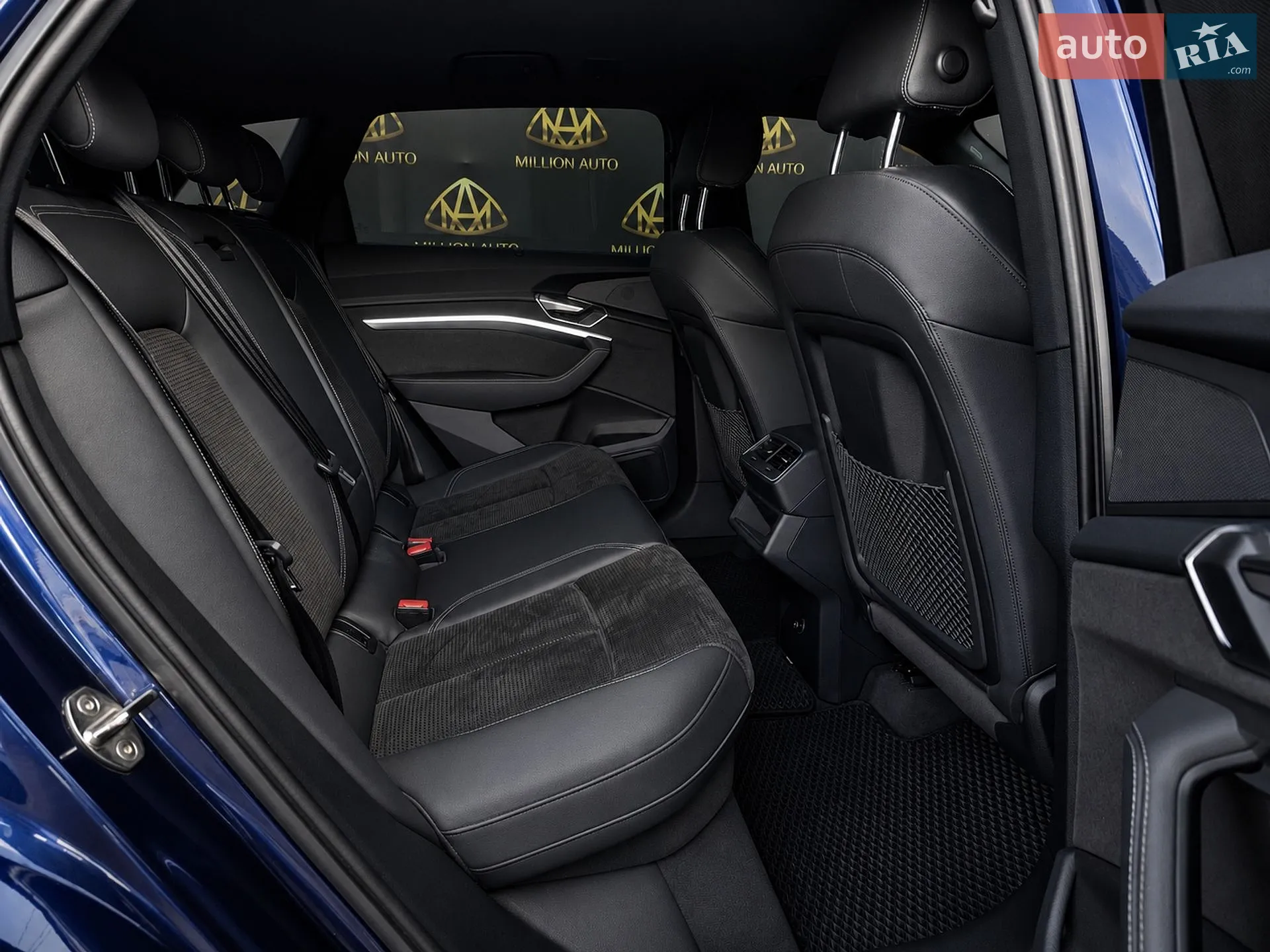 2021 Audi e-tron - мініатюра 11