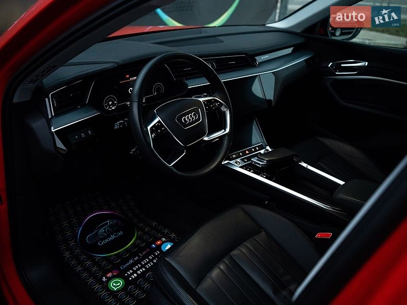Позашляховик / Кросовер Audi e-tron 2021 в Луцьку