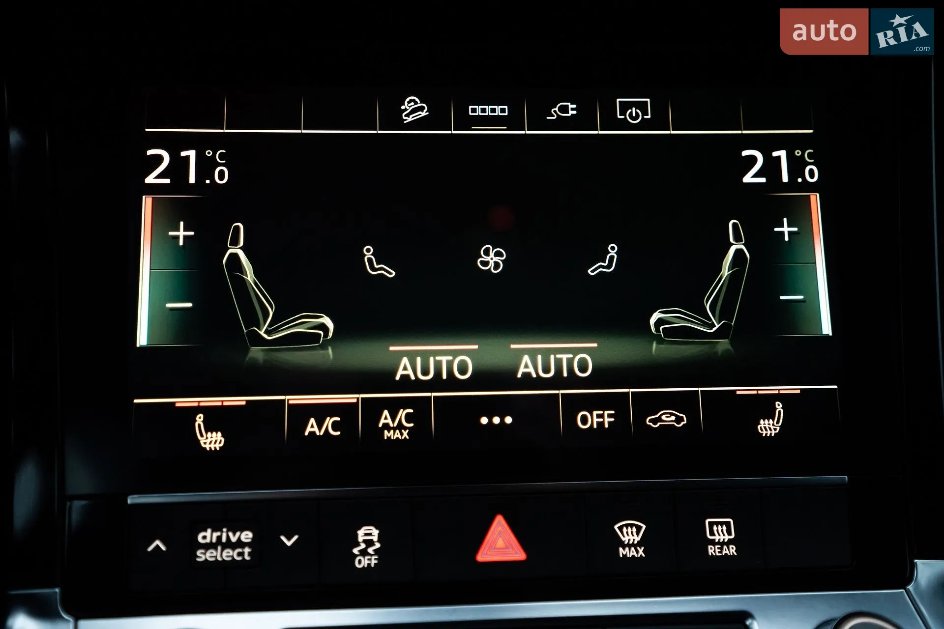 2021 Audi e-tron - мініатюра 96