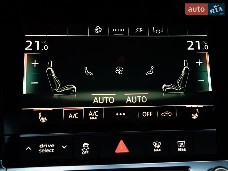 Позашляховик / Кросовер Audi e-tron 2021 в Луцьку