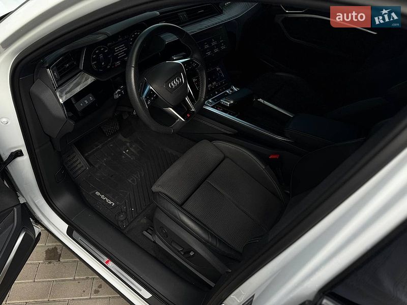 Внедорожник / Кроссовер Audi e-tron 2021 в Львове фото 8 Внедорожник / Кроссовер Audi e-tron 2021 в Львове