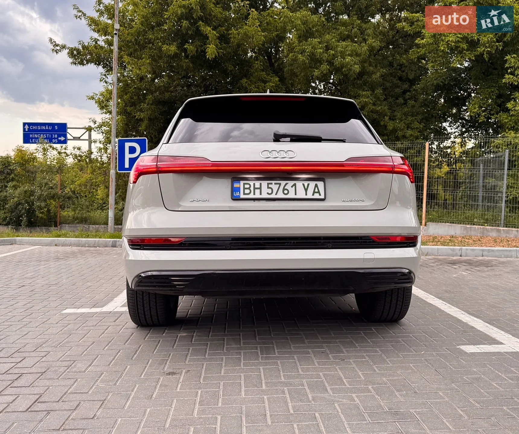 2021 Audi e-tron - мініатюра 9