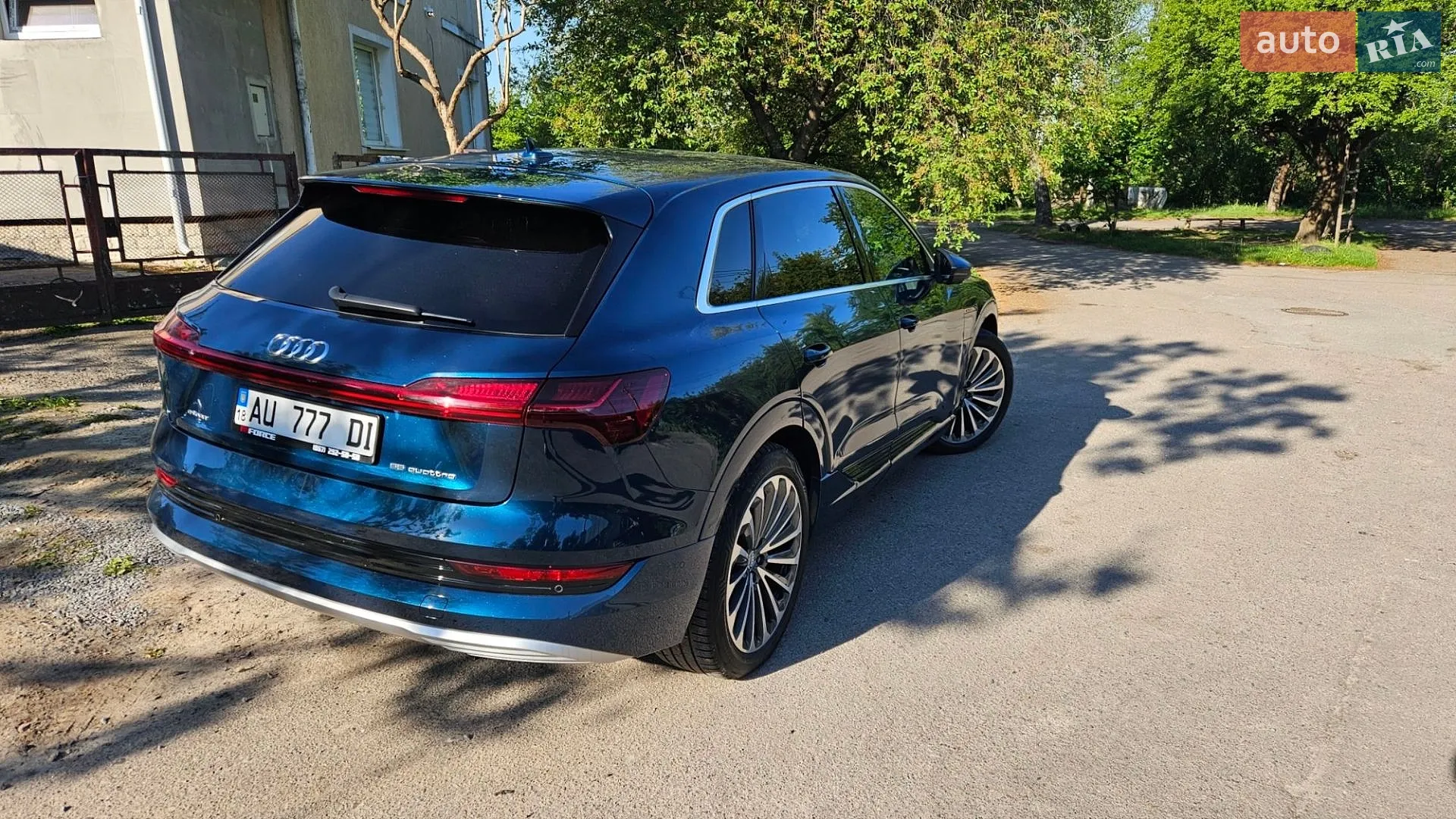 2019 Audi e-tron - мініатюра 7