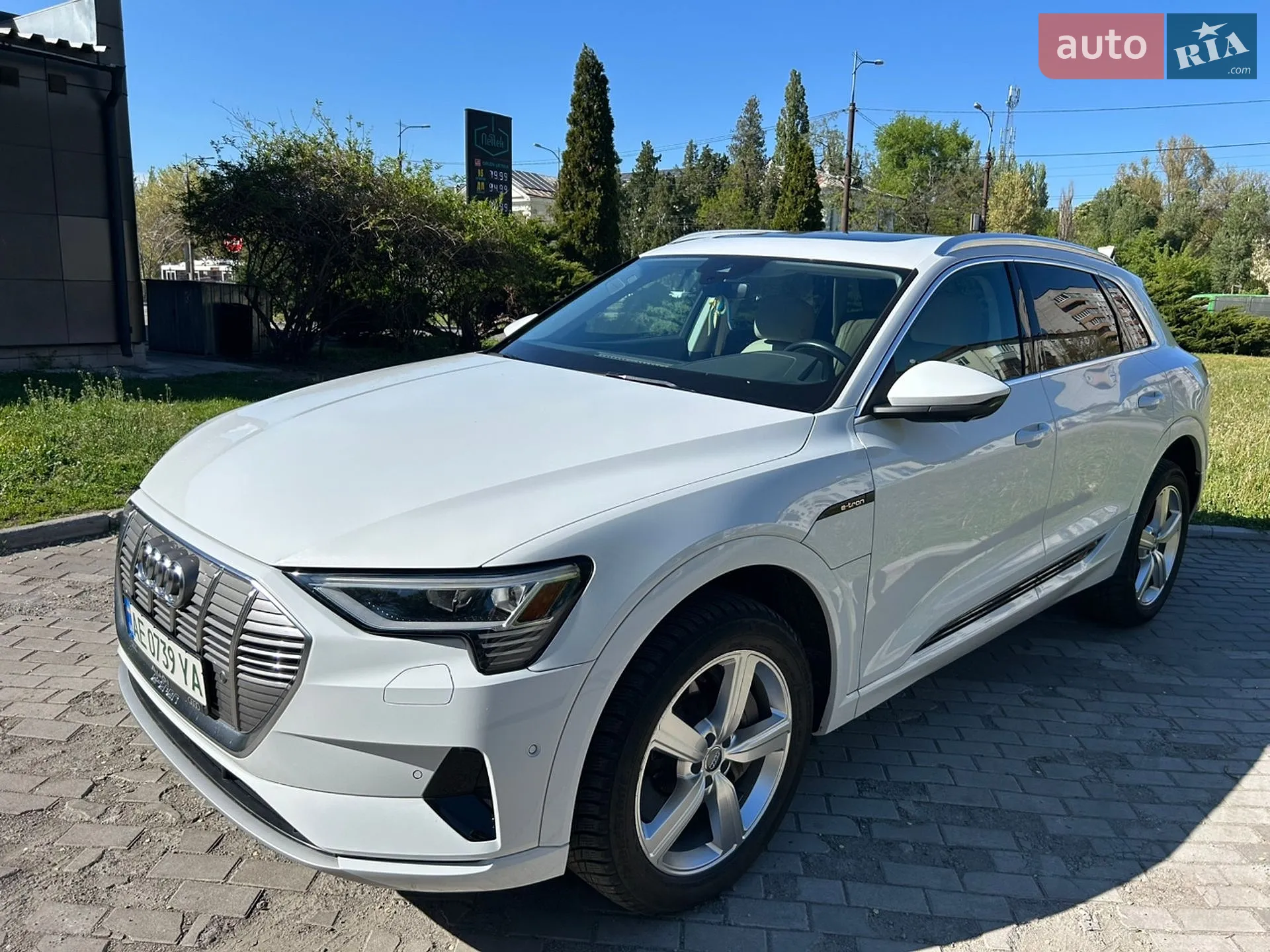 2019 Audi e-tron - мініатюра 5