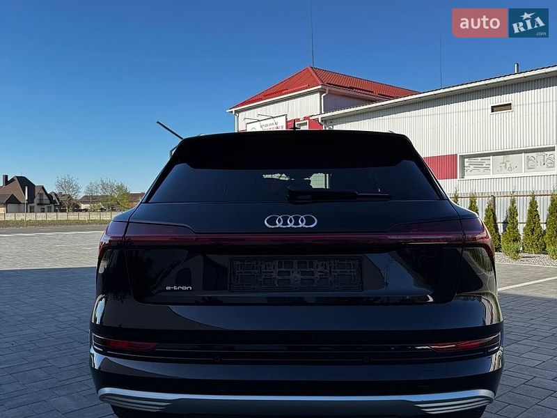 Внедорожник / Кроссовер Audi e-tron 2019 в Луцке фото 6 Внедорожник / Кроссовер Audi e-tron 2019 в Луцке